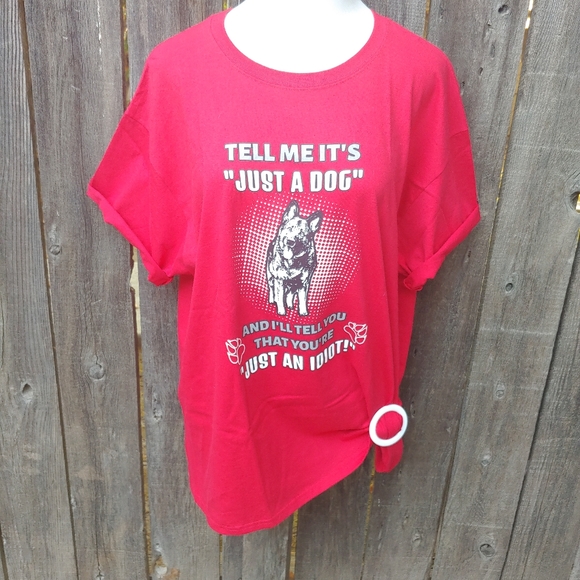 NWOT Dog Love Graphic T-Shirt - Picture 3 of 9